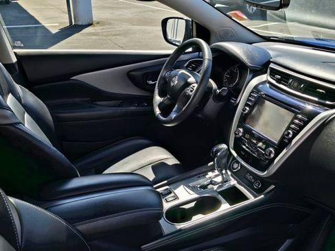 Used 2020 Nissan Murano SL w/ Moonroof Package AWD/4WD image 12