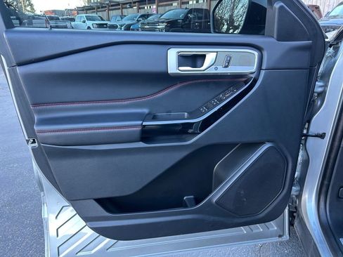 Used 2023 Ford Explorer ST-Line AWD/4WD image 22