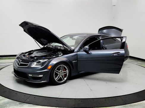 Used 2012 Mercedes-Benz C 63 AMG Coupe image 9