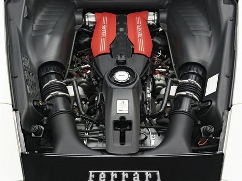 Used 2016 Ferrari 488 GTB Base image 46