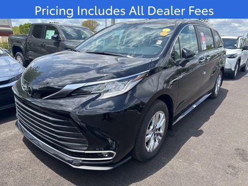 New 2026 Toyota Sienna Limited AWD/4WD image 1