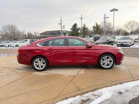 Used 2014 Chevrolet Impala LT w/ Convenience Package image 4