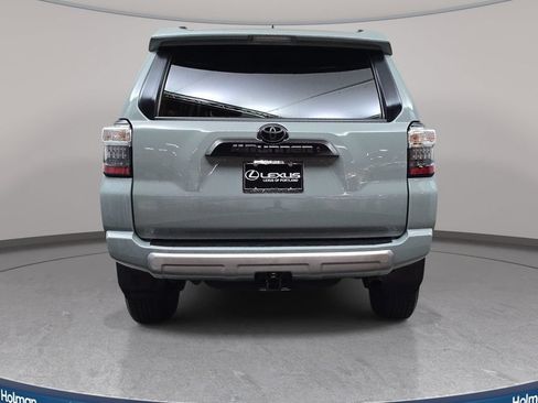 Used 2023 Toyota 4Runner TRD Off-Road Premium w/ Moonroof Package AWD/4WD image 7