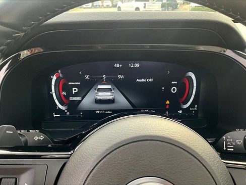 Used 2024 Nissan Pathfinder Platinum w/ Cargo Package image 20