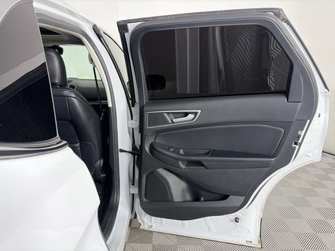 Used 2022 Ford Edge SEL w/ Convenience Package AWD/4WD image 28