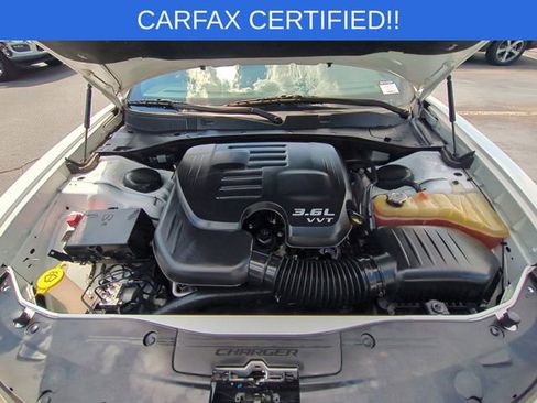 Used 2019 Dodge Charger SXT RWD image 37