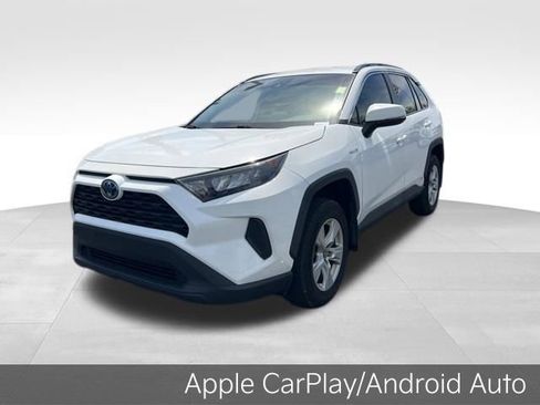 Used 2021 Toyota RAV4 LE AWD/4WD image 3
