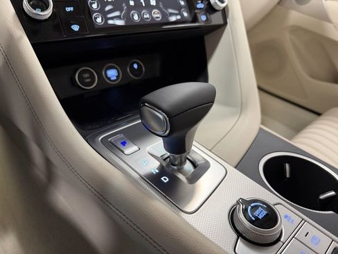 New 2026 Genesis G70 2.5T Prestige image 21