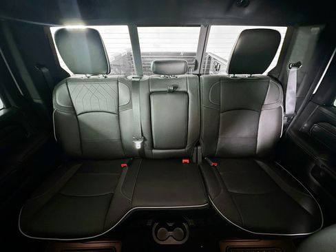 New 2026 RAM 2500 Limited w/ Towing Technology Group image 10