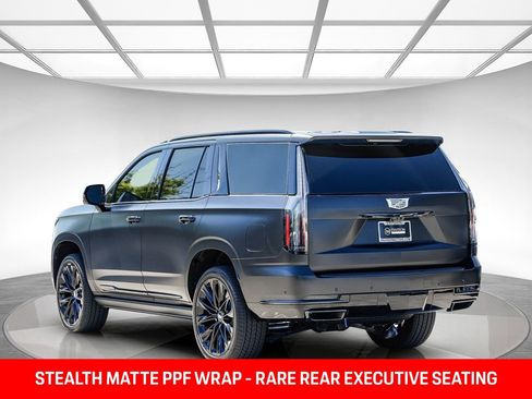 Used 2025 Cadillac Escalade Sport Platinum AWD/4WD image 2