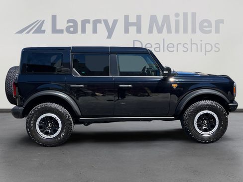 Used 2025 Ford Bronco Badlands AWD/4WD image 6
