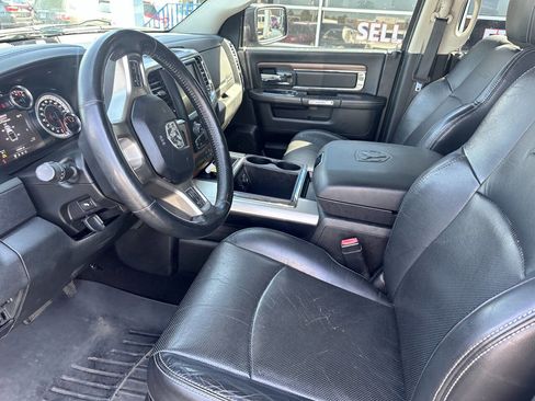 Used 2015 RAM 1500 Laramie w/ Convenience Group image 19