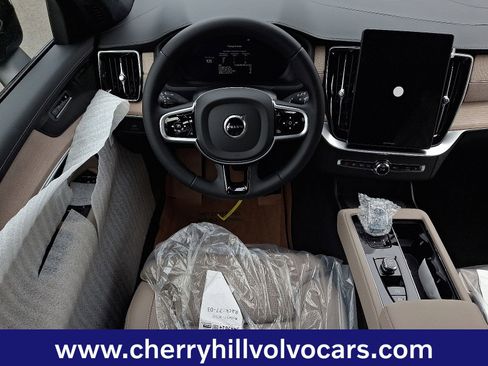 New 2026 Volvo XC90 B6 Ultra w/ Lounge Package image 7