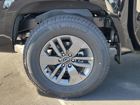 New 2026 Nissan Frontier SV w/ SV Convenience Package RWD image 7