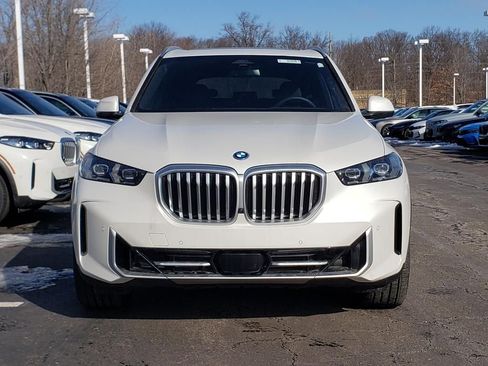 New 2026 BMW X5 xDrive50e w/ Executive Package image 2