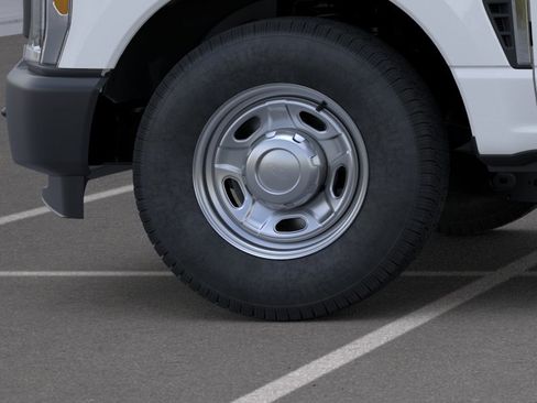 New 2026 Ford F250 XL RWD image 19