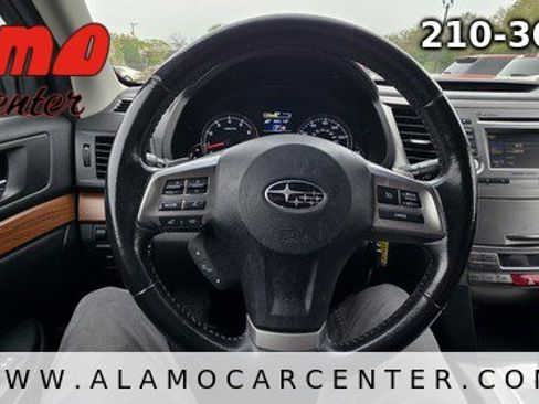 Used 2013 Subaru Outback 2.5i Limited image 38