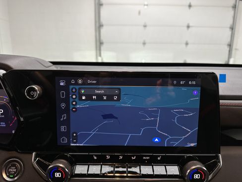 Used 2024 Chevrolet Colorado Z71 w/ Z71 Convenience Package 2 image 32