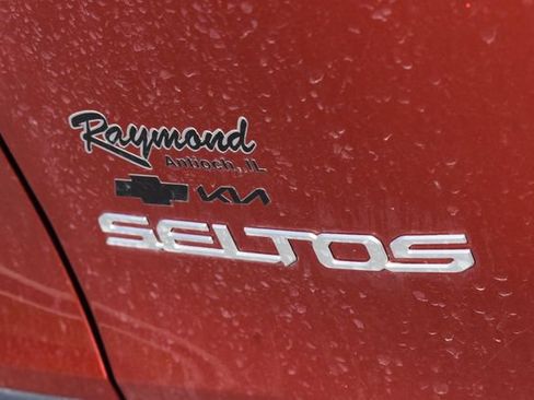Used 2024 Kia Seltos S AWD/4WD image 13