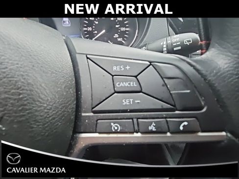 Used 2019 Nissan Rogue S image 14