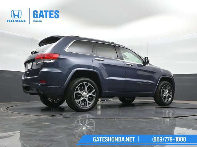 Used 2019 Jeep Grand Cherokee Overland AWD/4WD image 41