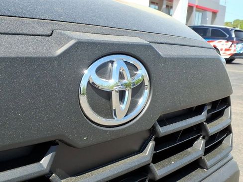 New 2026 Toyota Corolla Cross L FWD image 25
