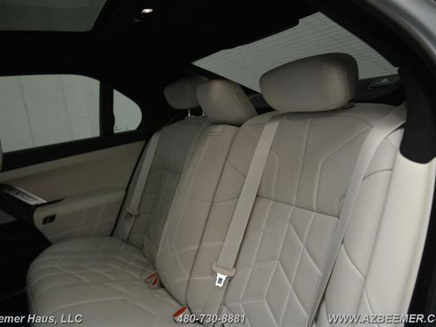 Used 2023 BMW 740i w/ Parking Assistance Package RWD image 22