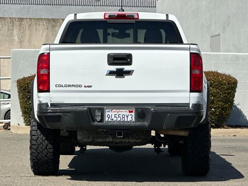 Used 2019 Chevrolet Colorado ZR2 AWD/4WD image 8
