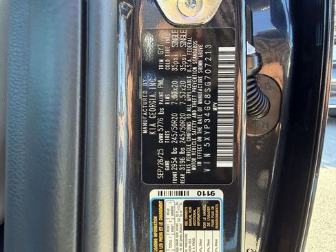 New 2025 Kia Telluride EX w/ EX Captain's Chair Package image 33