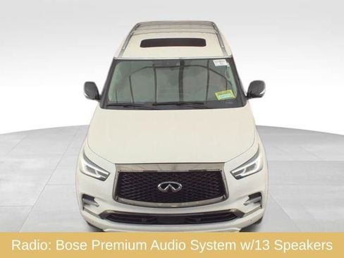 Used 2024 INFINITI QX80 Premium Select w/ Cargo Package image 3
