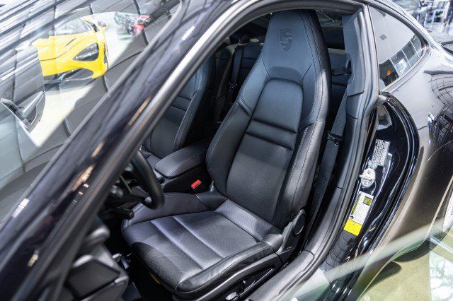Used 2020 Porsche 911 Carrera 4S AWD/4WD image 10