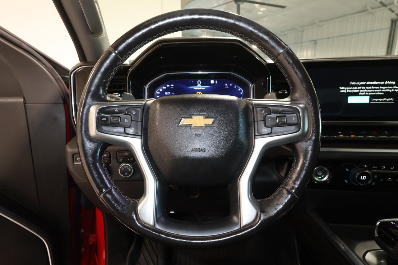 Used 2022 Chevrolet Silverado 1500 LT AWD/4WD image 10
