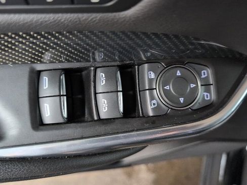 Used 2019 Cadillac XT4 Sport w/ Cold Weather Package image 7