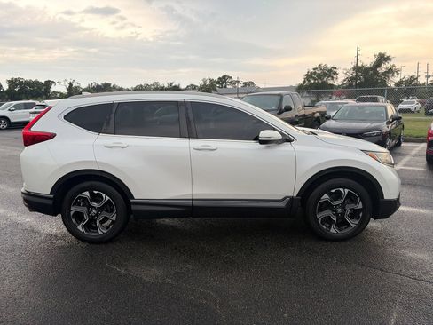 Used 2017 Honda CR-V Touring image 8