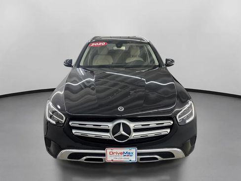 Used 2020 Mercedes-Benz GLC 300 4MATIC image 2