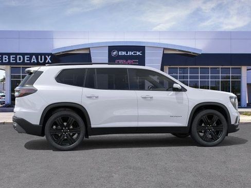 New 2026 GMC Acadia Elevation image 29
