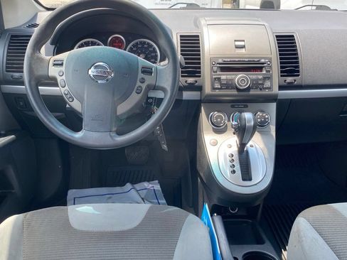 Used 2011 Nissan Sentra 2.0 SR FWD image 9