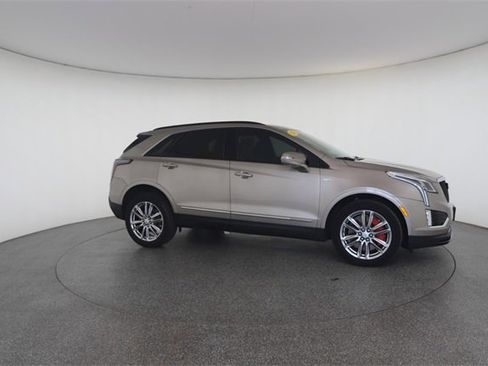 Used 2023 Cadillac XT5 Sportv image 25