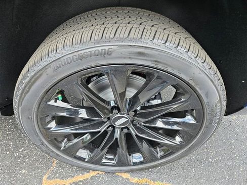 New 2026 Cadillac Escalade Platinum Sport AWD/4WD image 14