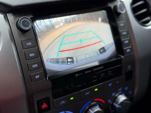 Used 2020 Toyota Tundra SR5 w/ SR5 Upgrade Package image 35