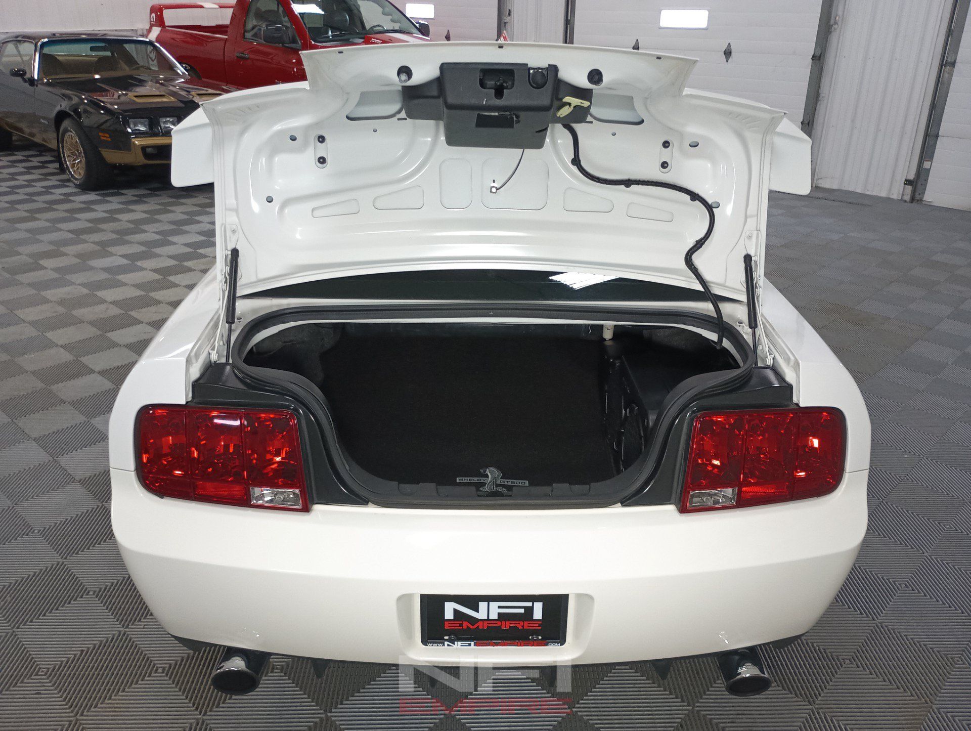 Used 2007 Ford Mustang Shelby GT500 RWD image 57