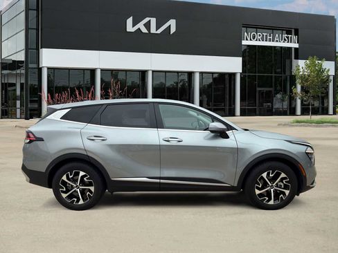 Certified 2024 Kia Sportage EX FWD image 5