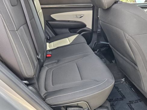 Used 2023 Hyundai Tucson SEL FWD image 15