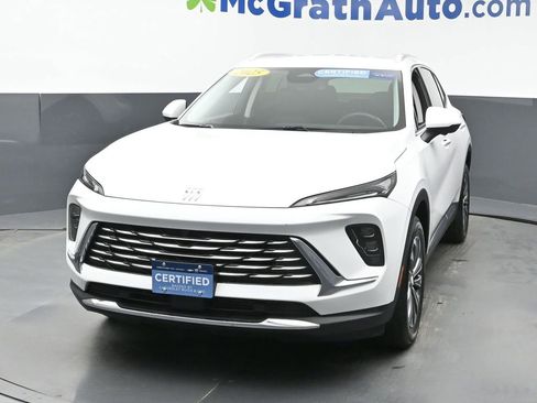 Certified 2025 Buick Envision Preferred image 4