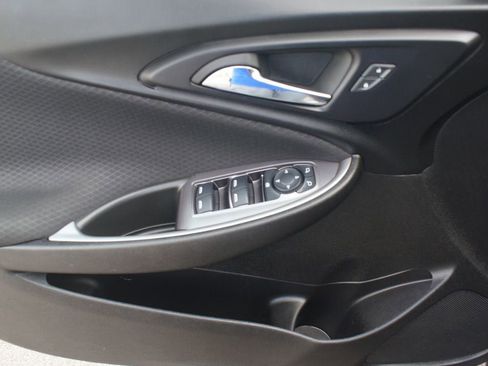 Used 2023 Chevrolet Malibu RS FWD image 28