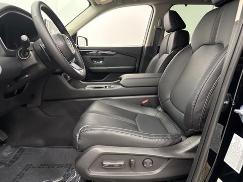 New 2025 Honda Pilot EX-L image 15