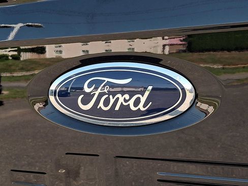Used 2021 Ford F150 Lariat AWD/4WD image 31