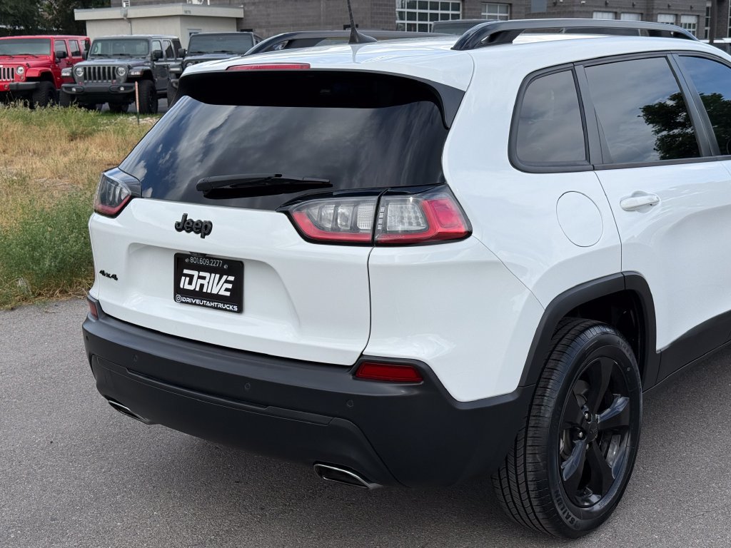 Used 2020 Jeep Cherokee Latitude Plus AWD/4WD image 10