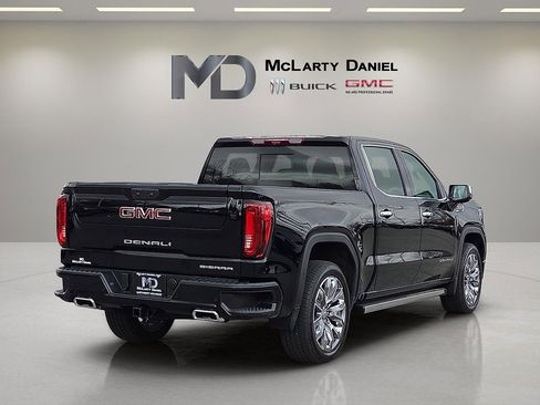 Used 2025 GMC Sierra 1500 Denali w/ Denali Reserve Package image 5