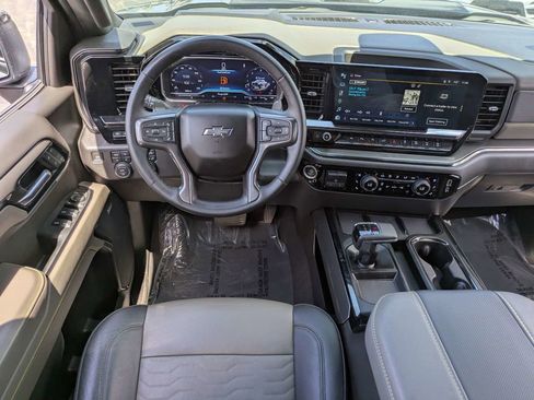 Used 2023 Chevrolet Silverado 1500 ZR2 w/ Technology Package AWD/4WD image 16
